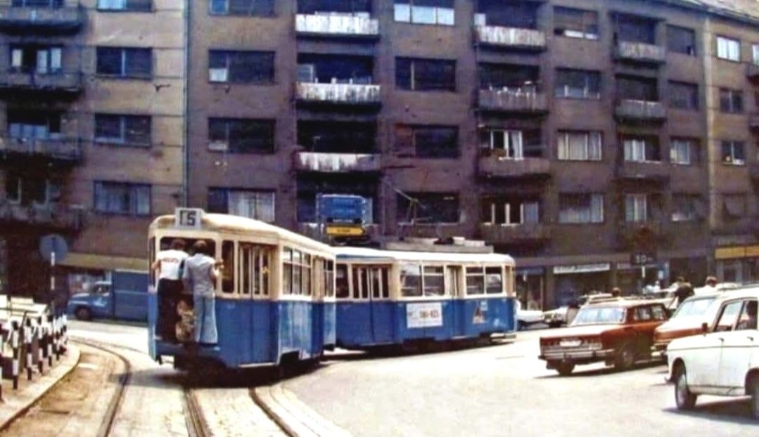 Tramvaj, pulferaši na Kvaternikovom trgu 1970-ih godina
